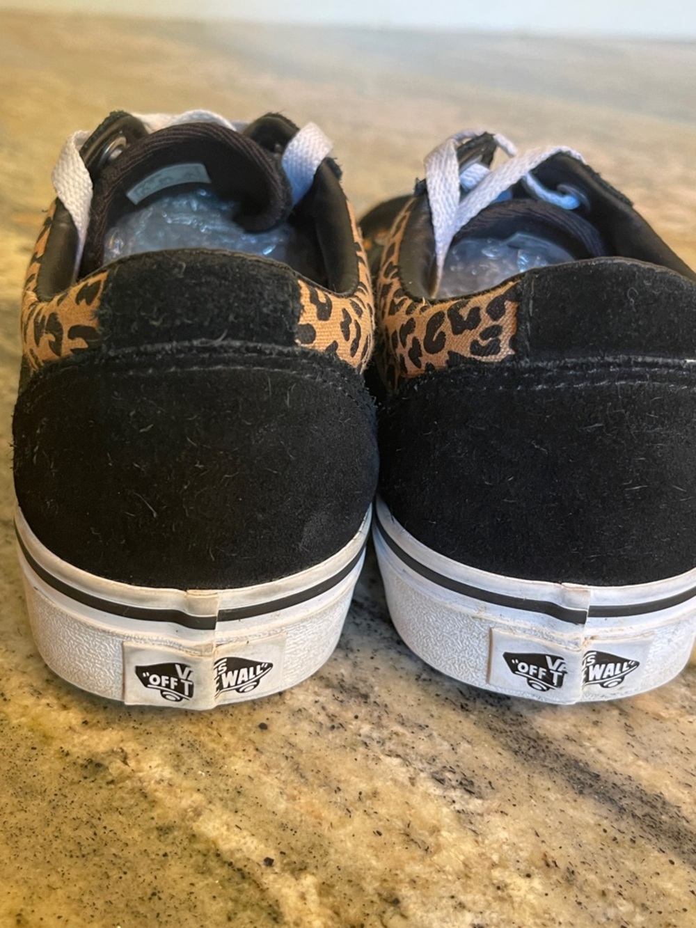 Vans of the Wall Old  Skool Sneakers 
Featuring Leopard Print Design Size 7 - Picture 3 of 4